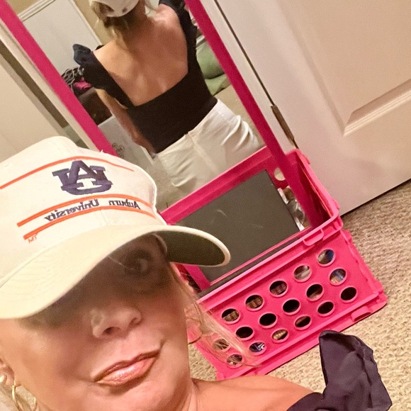 Large navy ruffled bodysuit from Pant’s Store. Button closure. - Picture 4 of 5